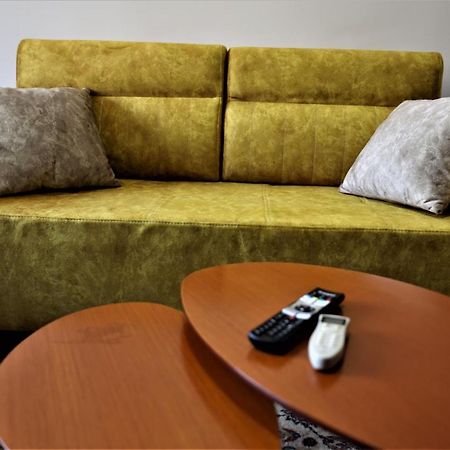 Lovely Studio In Tirana #1 Buitenkant foto
