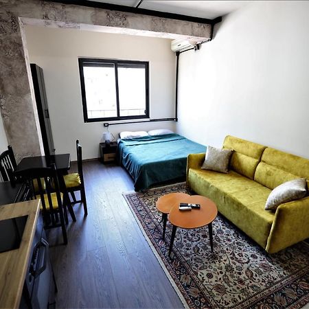 Lovely Studio In Tirana #1 Buitenkant foto