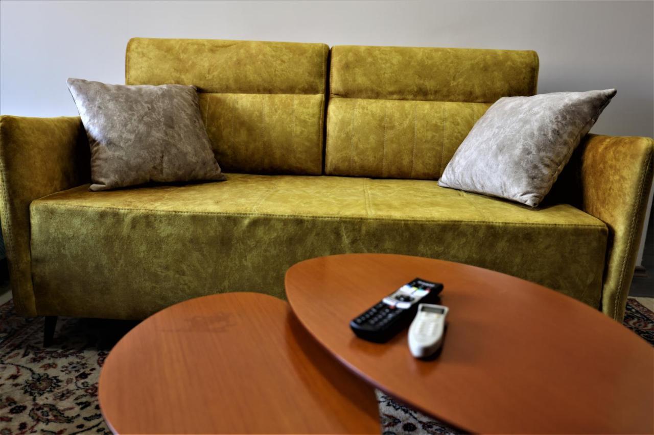 Lovely Studio In Tirana #1 Buitenkant foto