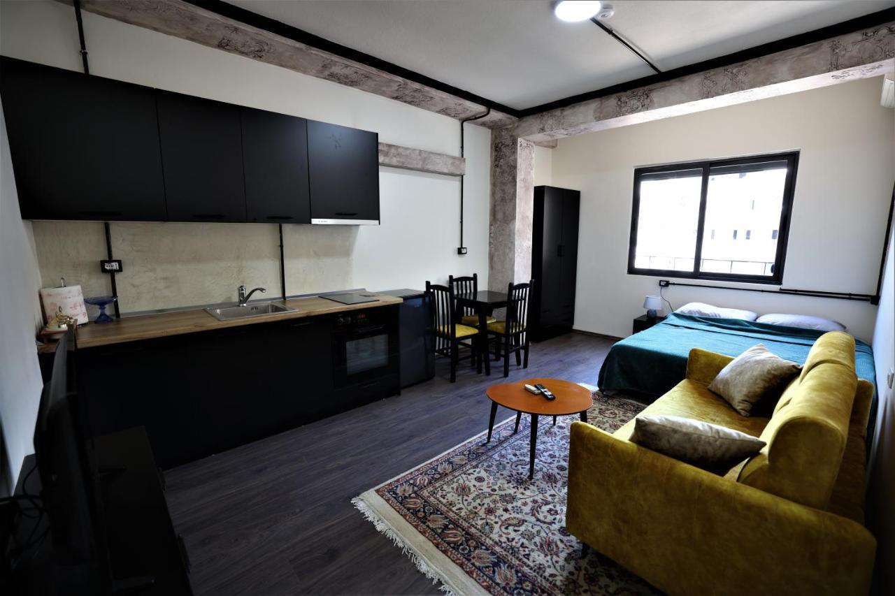 Lovely Studio In Tirana #1 Buitenkant foto