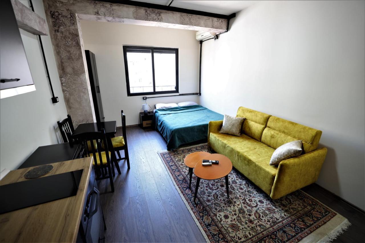 Lovely Studio In Tirana #1 Buitenkant foto